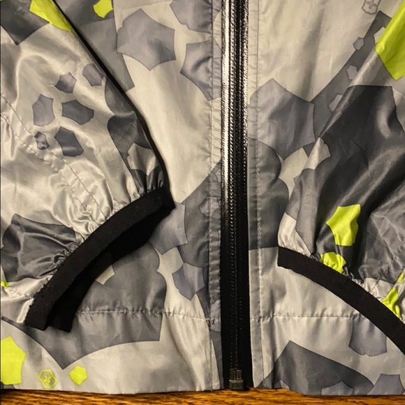 NWOT men’s raincoat - Picture 4 of 4